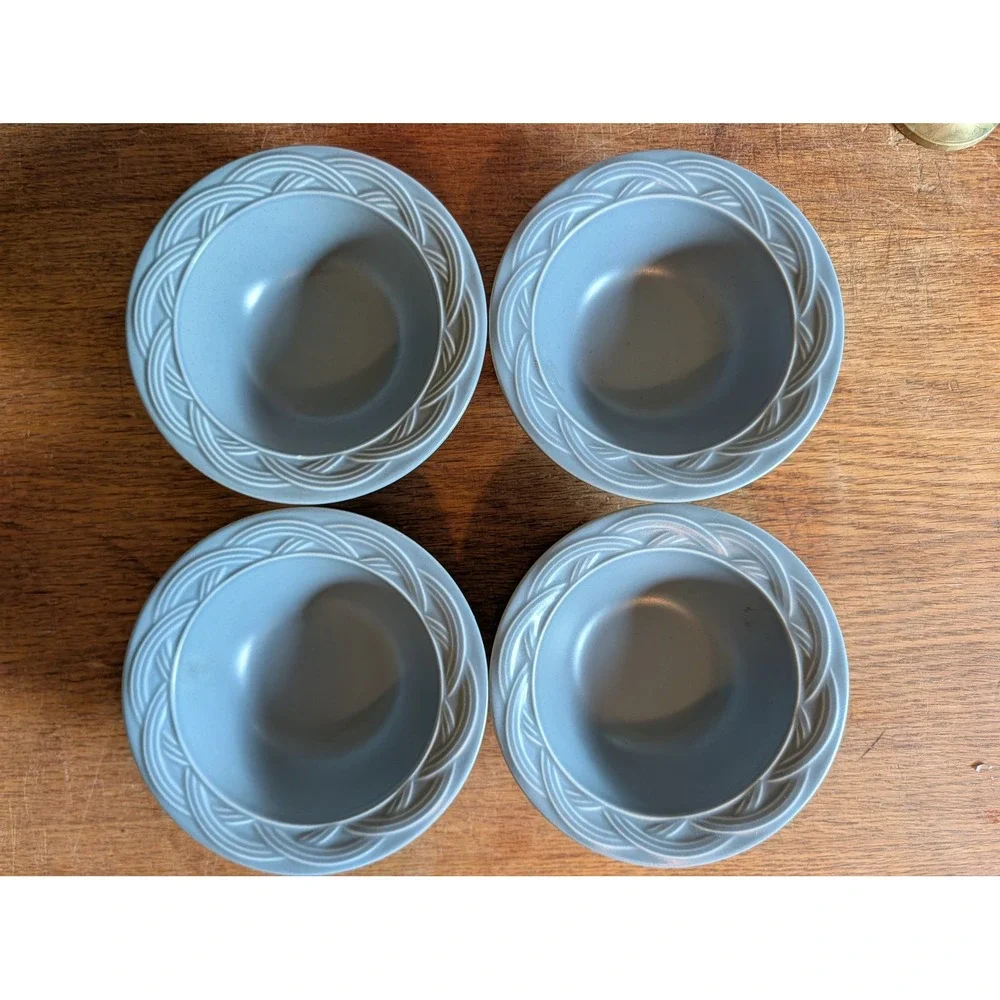 Pfaltzgraff Filigree Blue Stoneware Cereal Soup Bowls Set of 4 USA Made 6.25 in